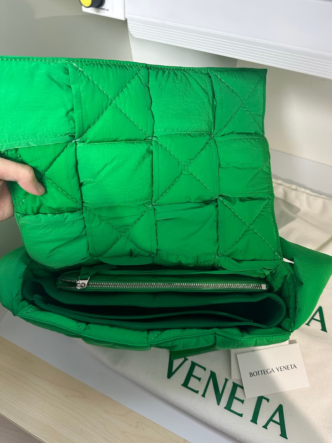 보테가베네타 패딩 카세트백 s+급 상품이미지2