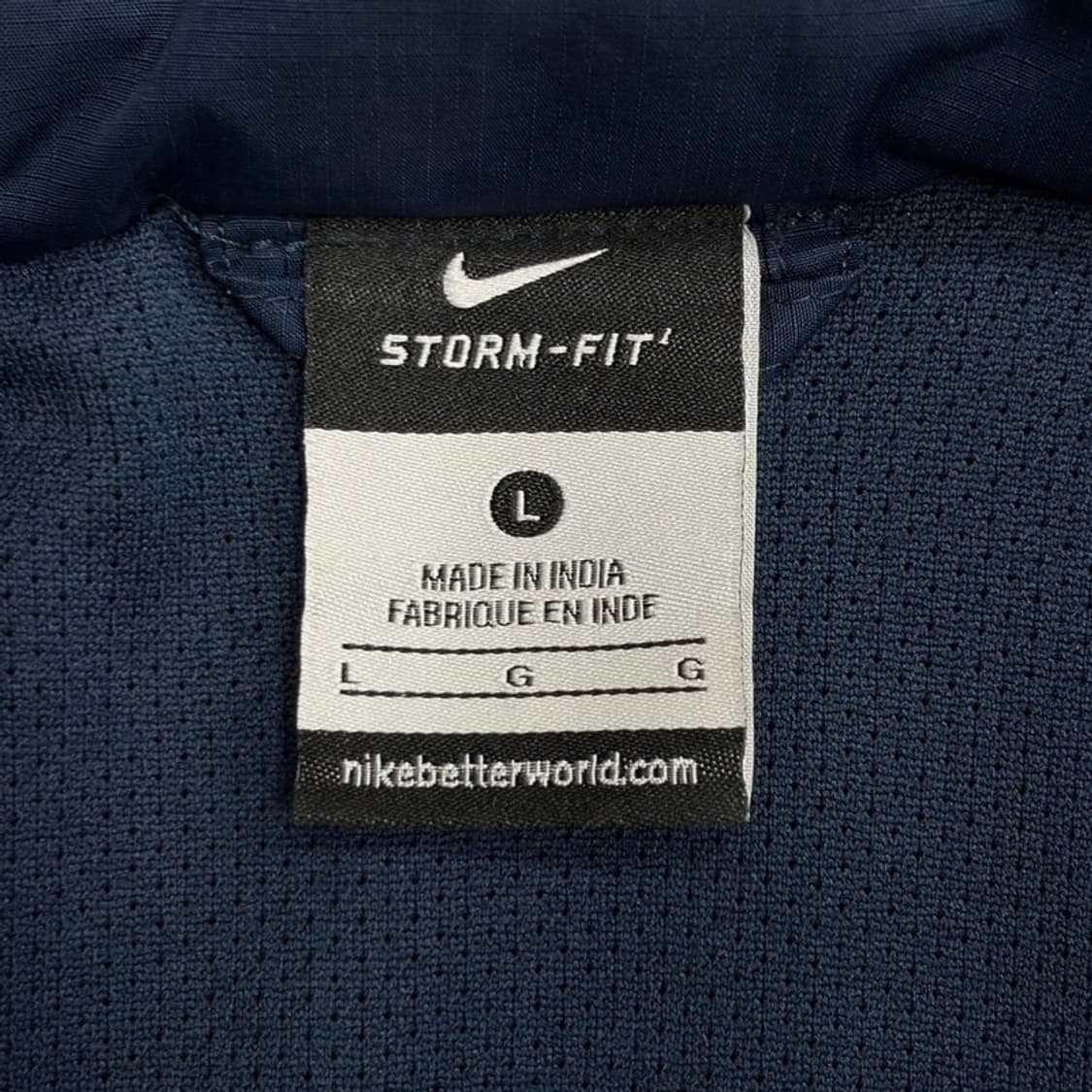 NIKE FC 바르셀로나 스톰핏 레인자켓 L 상품이미지6