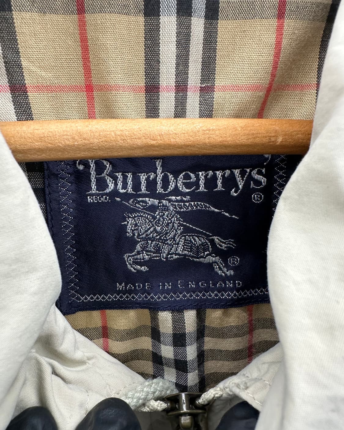 (L오버)BURBERRYS 사파리 코트-M1902 상품이미지5