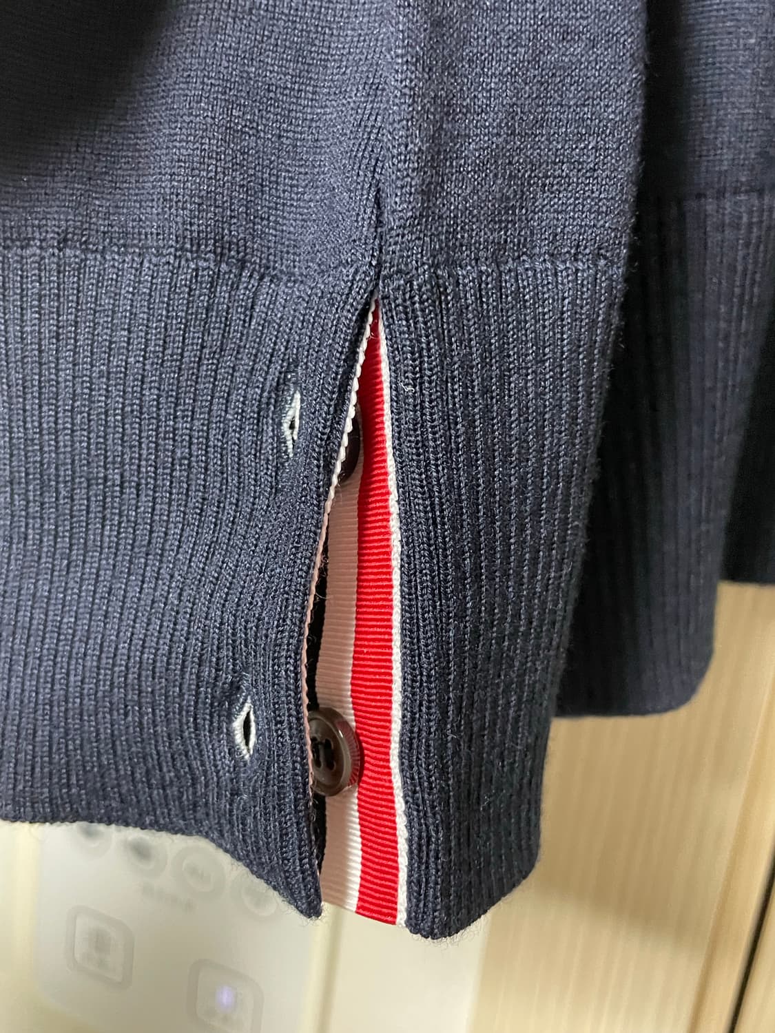 톰브라운 백삼선 가디건 4사이즈 상품이미지7