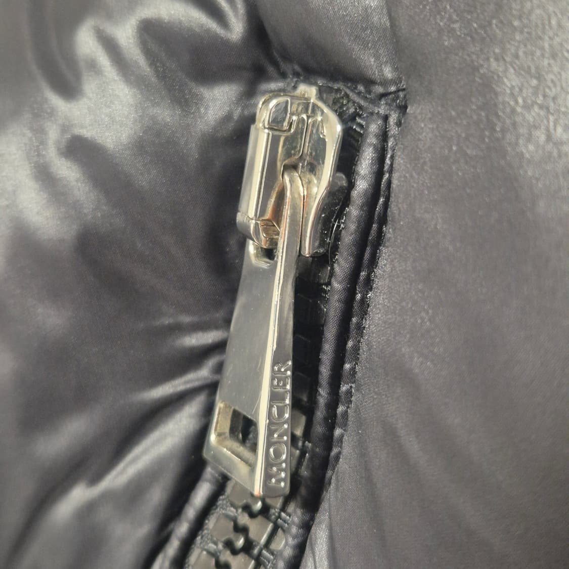 몽클레어 구스패딩 조끼 44-55 상품이미지6