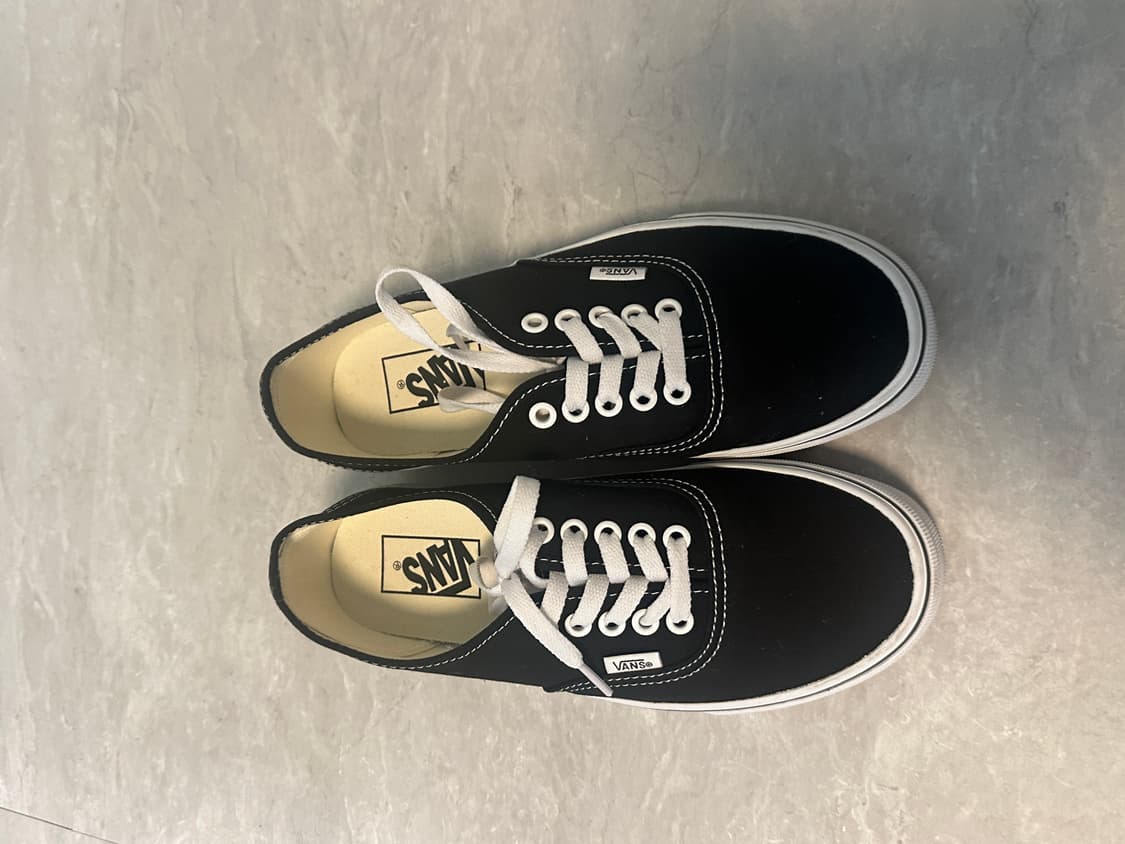 반스 어센틱 블랙 245 상품이미지1