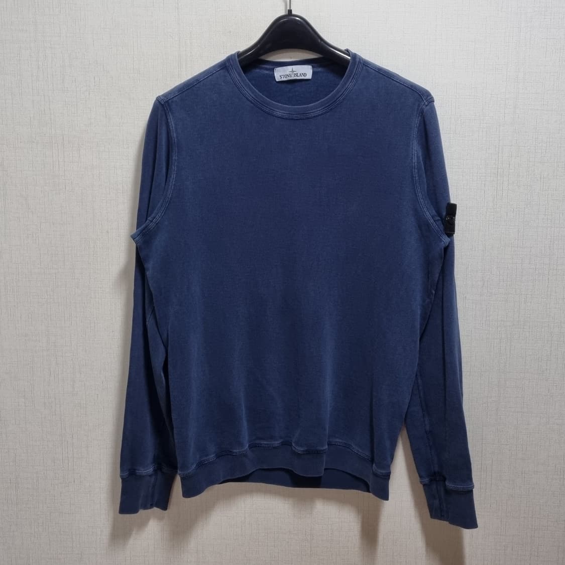 ( L ) 스톤아일랜드 네이비 맨투맨 티셔츠 상품이미지1