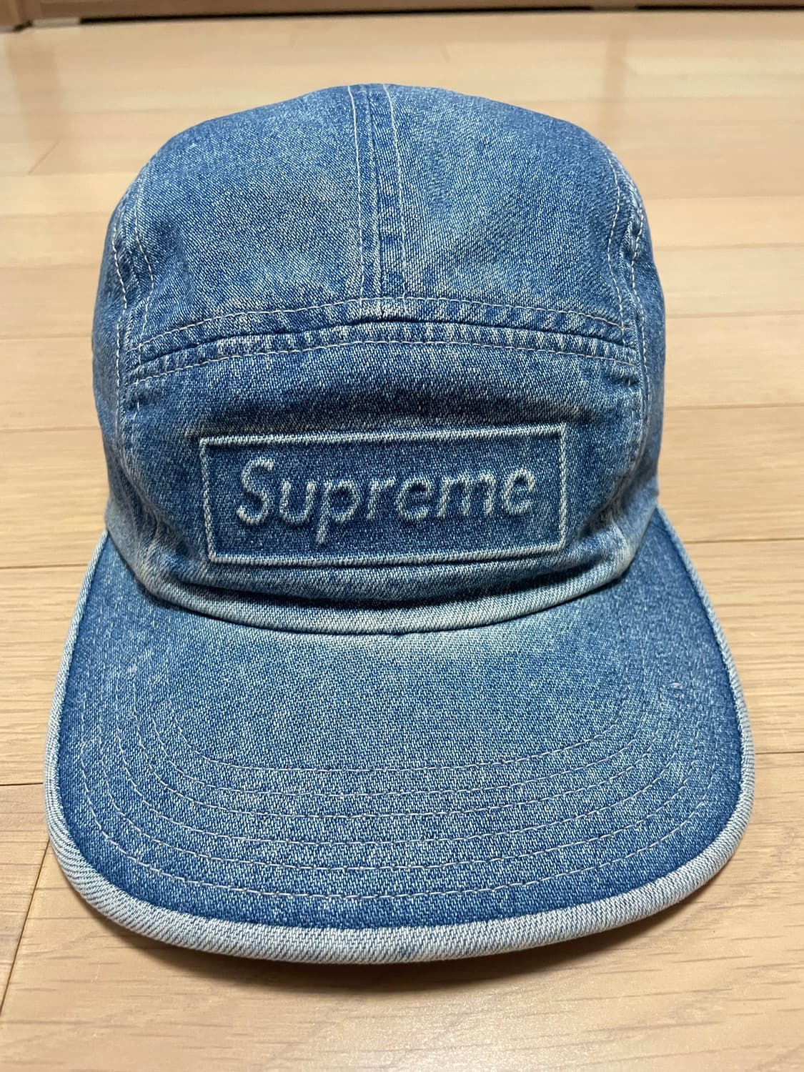 SUPREME EMBOSSED DENIM CAMP CAP 20SS 상품이미지1
