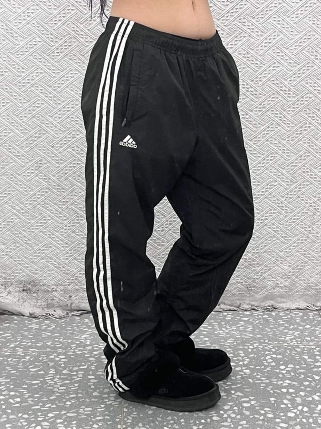 아디다스 캐주얼 스포티 삼선 와이드 트랙팬츠 100 C09362 상품이미지1