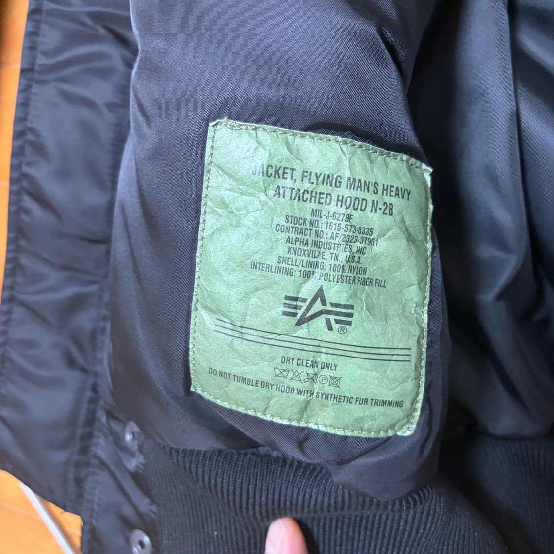 알파인더스트리 N-2B 항공자켓 블랙 /  상품이미지5