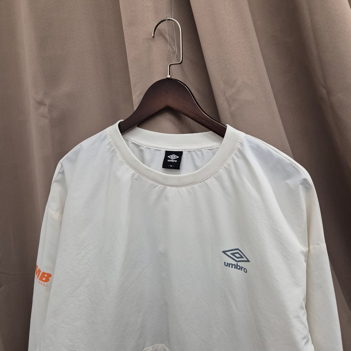 엄브로 클래식 스탠넥 웜업 자켓 XL 상품이미지2