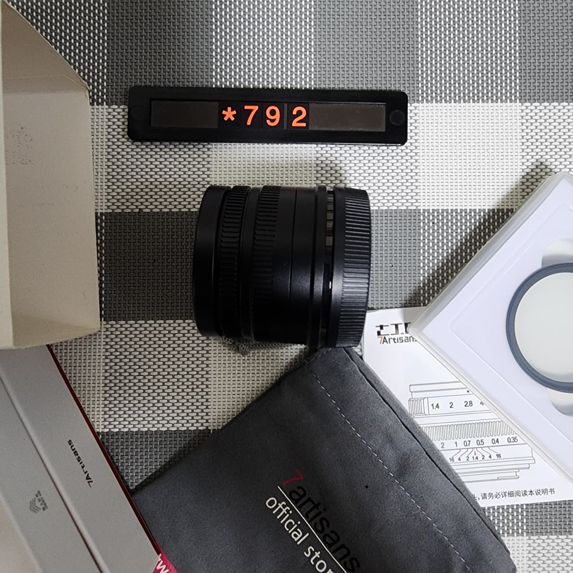 7아티산 35mm 1.4 단렌즈 박스품 상품이미지7