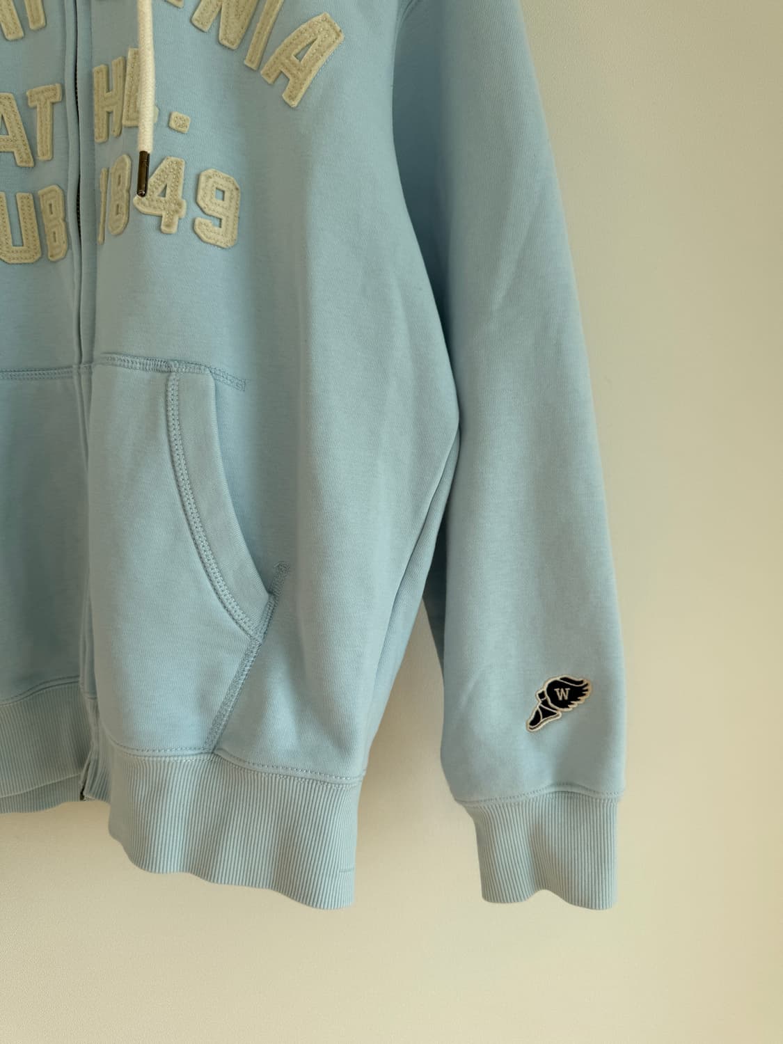 휴아유(WHO.A.U) 후드집업 상품이미지4