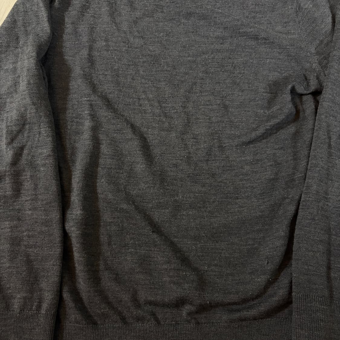 유니클로 메리노 크루넥 스웨터 그레이 L 상품이미지3