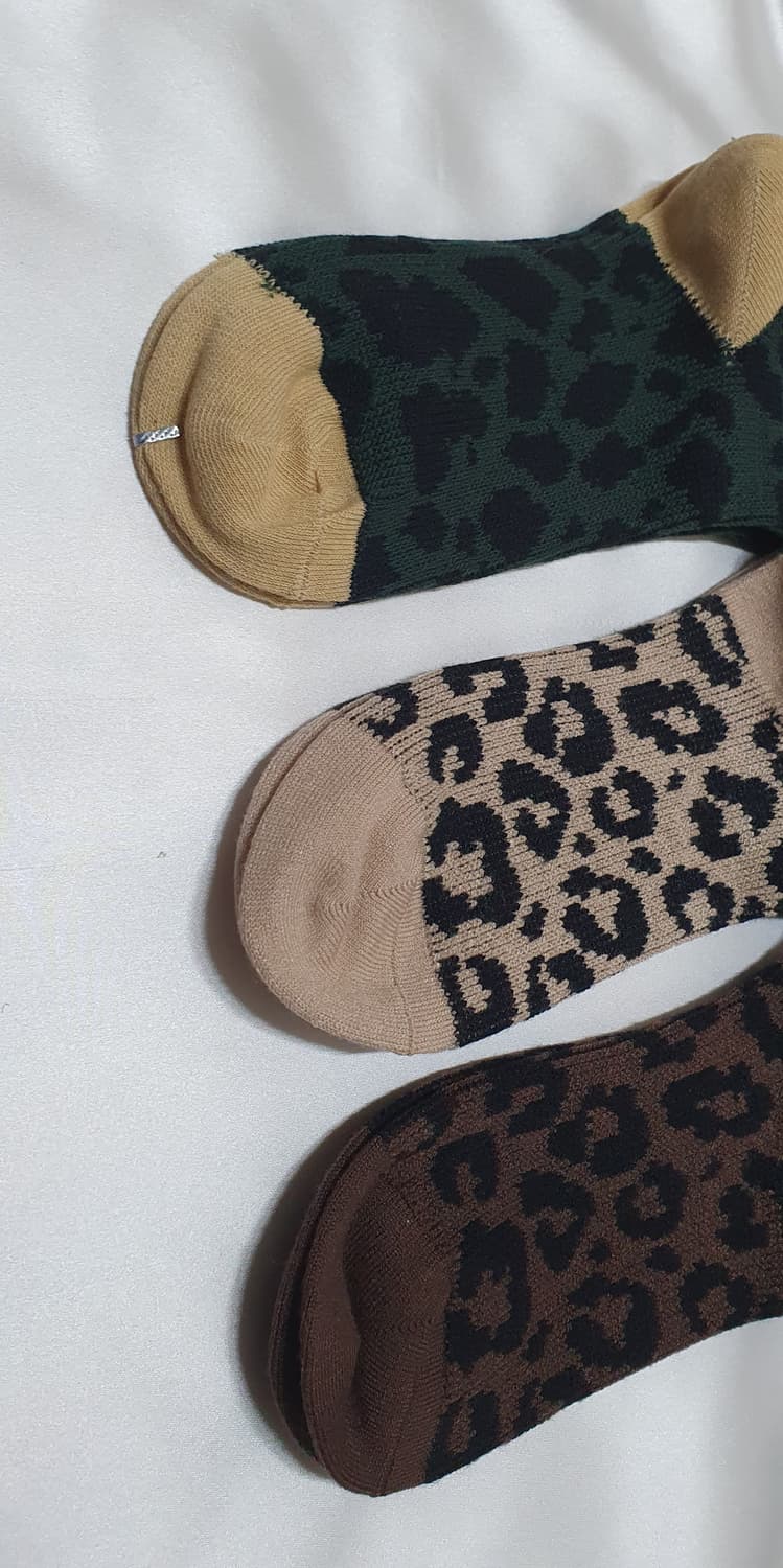 그린 베이지 브라운 호피 레오파드 비비안웨스트우드 양말  상품이미지4