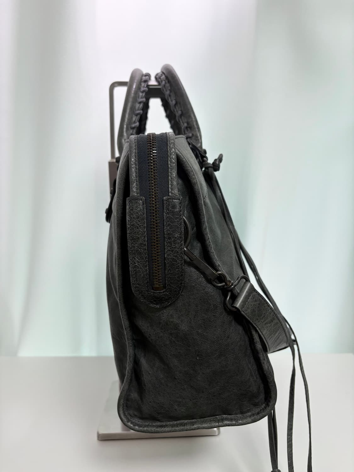 발렌시아가 시티 모터백 그레이 상품이미지5