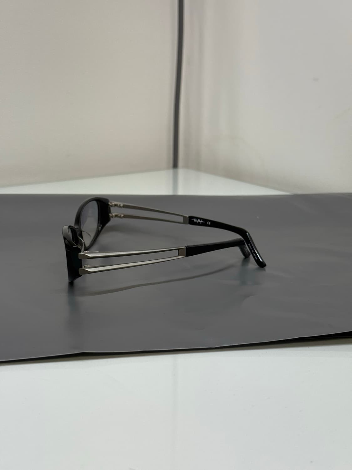 티에리뮈글러 안경 상품이미지4