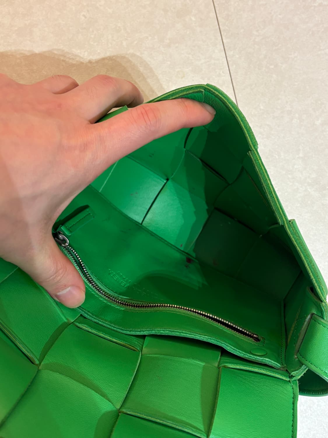 보테가 카세트백 스몰 상품이미지6