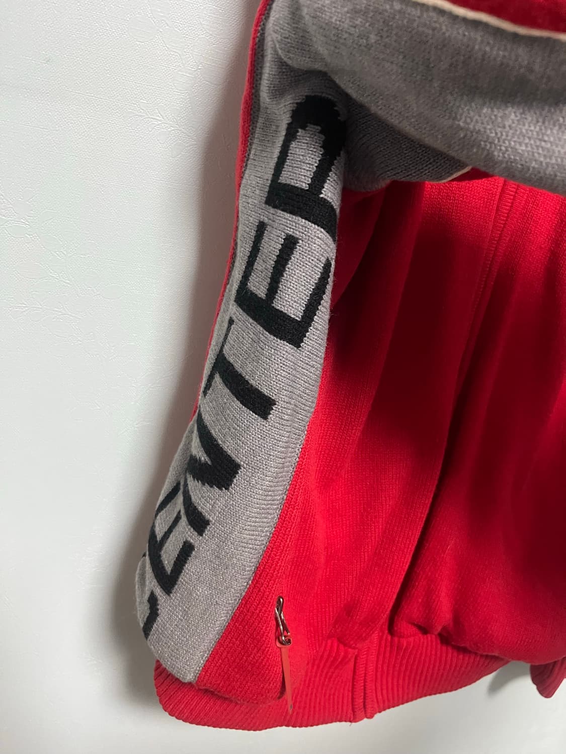 센터폴 CTP 리버시블 니트 집업 레드 상품이미지4