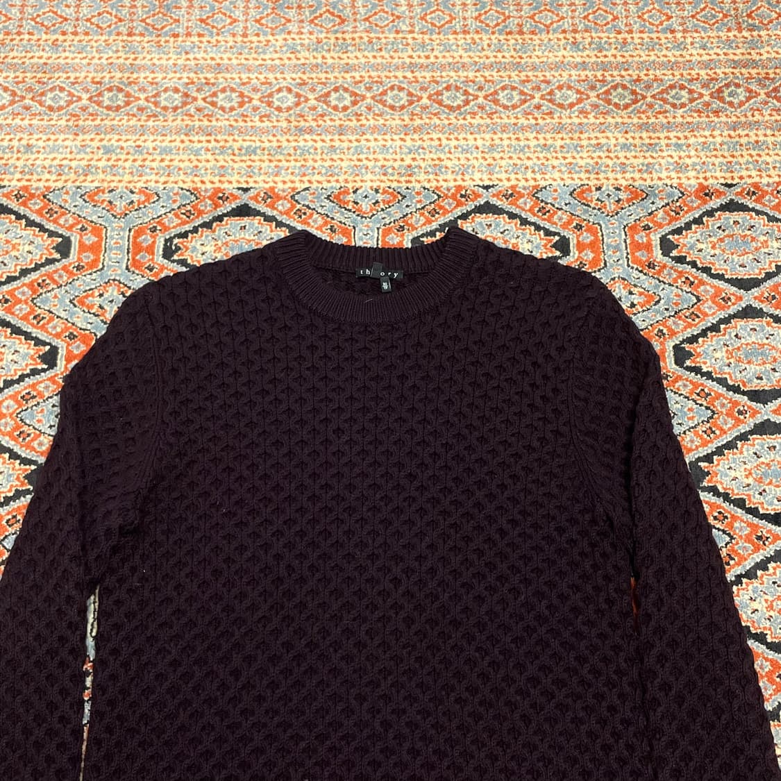 띠어리 버건디 울100 패턴 니트 XS 상품이미지2