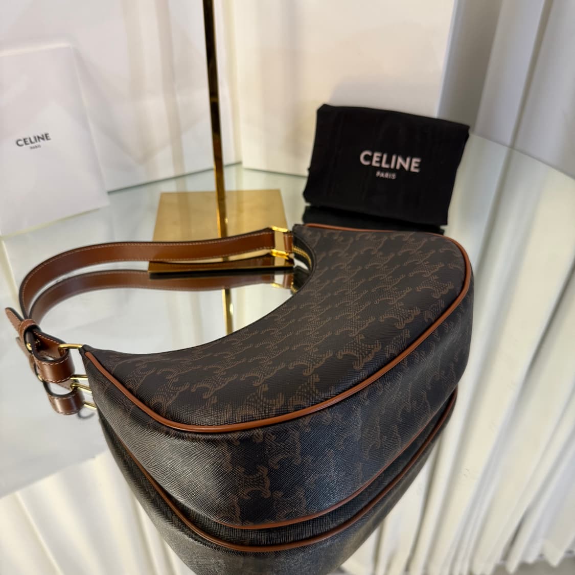 셀린느 트리오페 아바백 캔버스 카프스킨 탄 상품이미지5