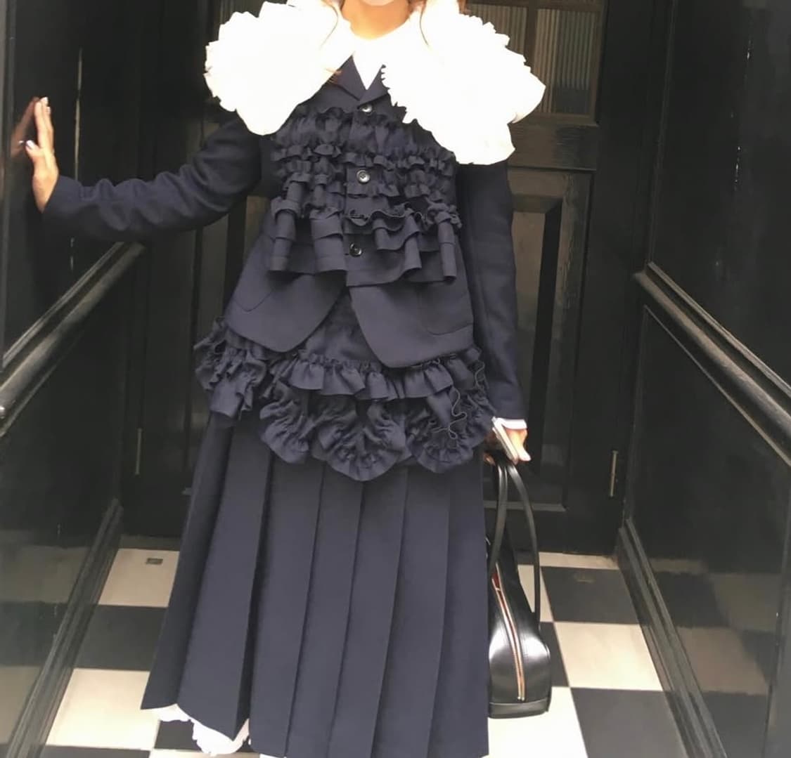 (네고가능)꼼꼼  26ss 프릴 폴리 셔츠 (블랙,M) 상품이미지2