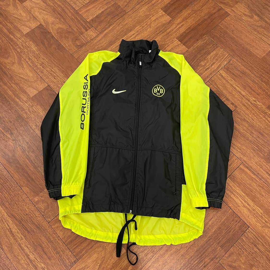 나이키 도르트문트 97-98 바람막이 상품이미지1