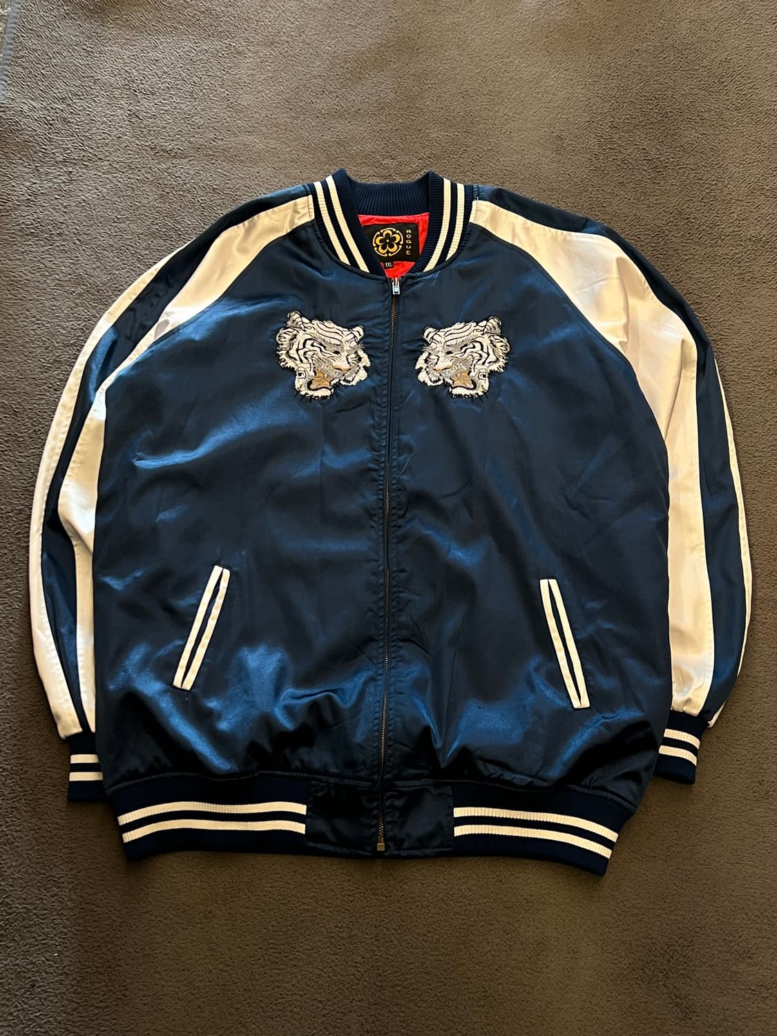 빈티지 스카잔 백호 자켓 처분  상품이미지2