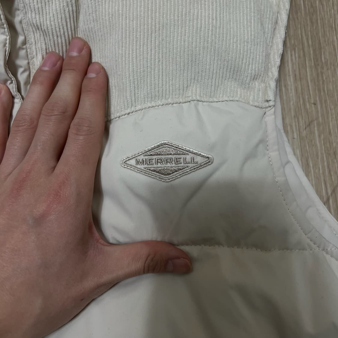 머렐 화이트 다운 패딩조끼 L/100  상품이미지4