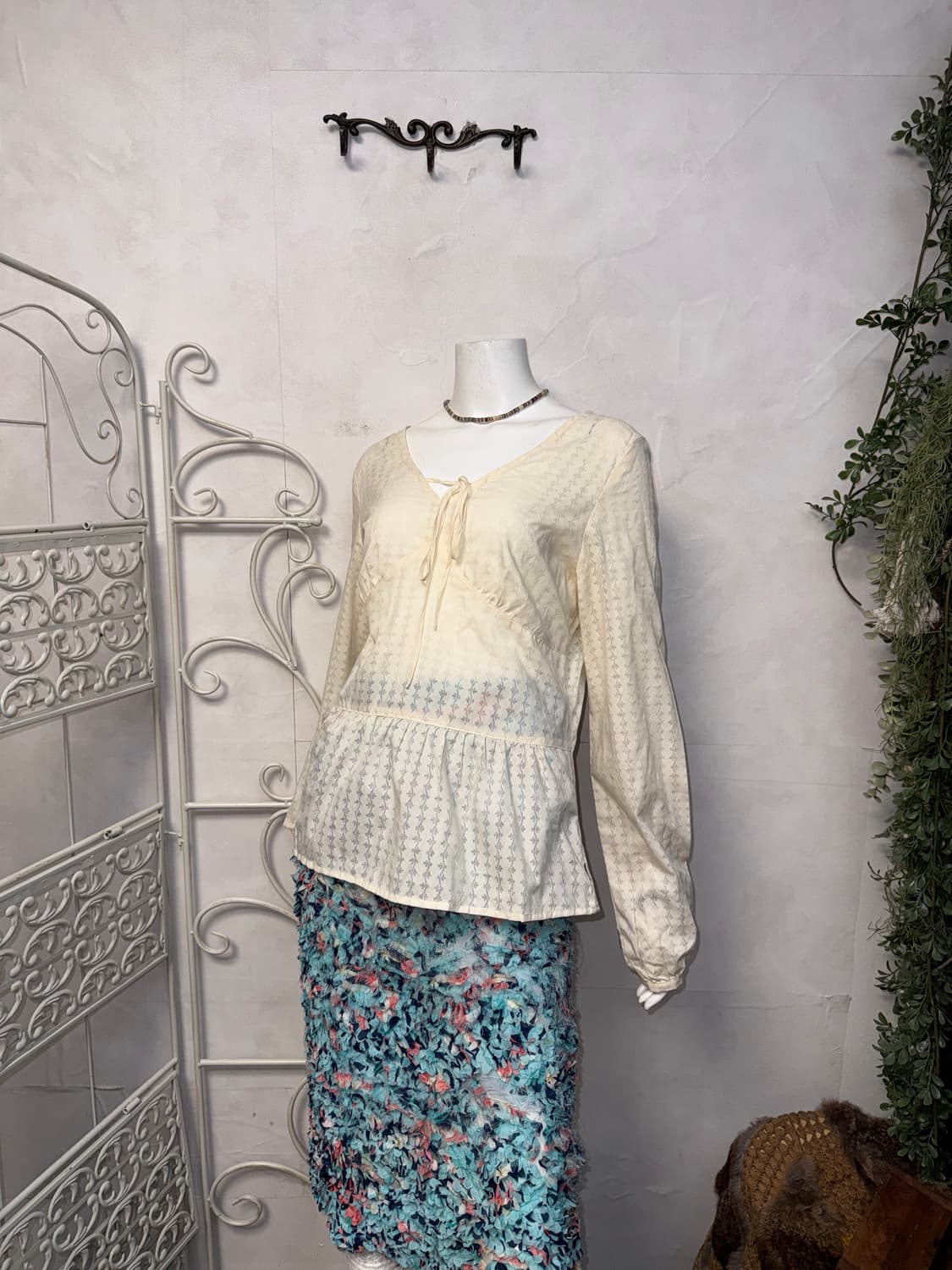 Calvin Klein ivory bohemian floral bl 상품이미지5