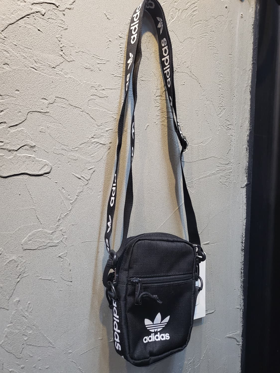 아디다스 크로스백 상품이미지2