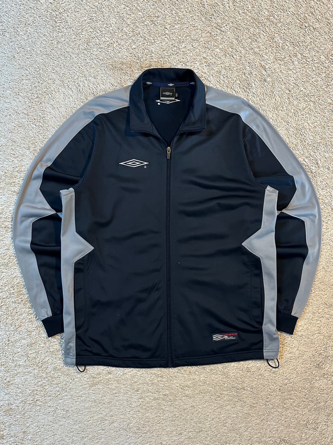 희귀) 엄브로 UMBRO 올드스쿨 백로고 배색 트랙탑 져지 상품이미지1