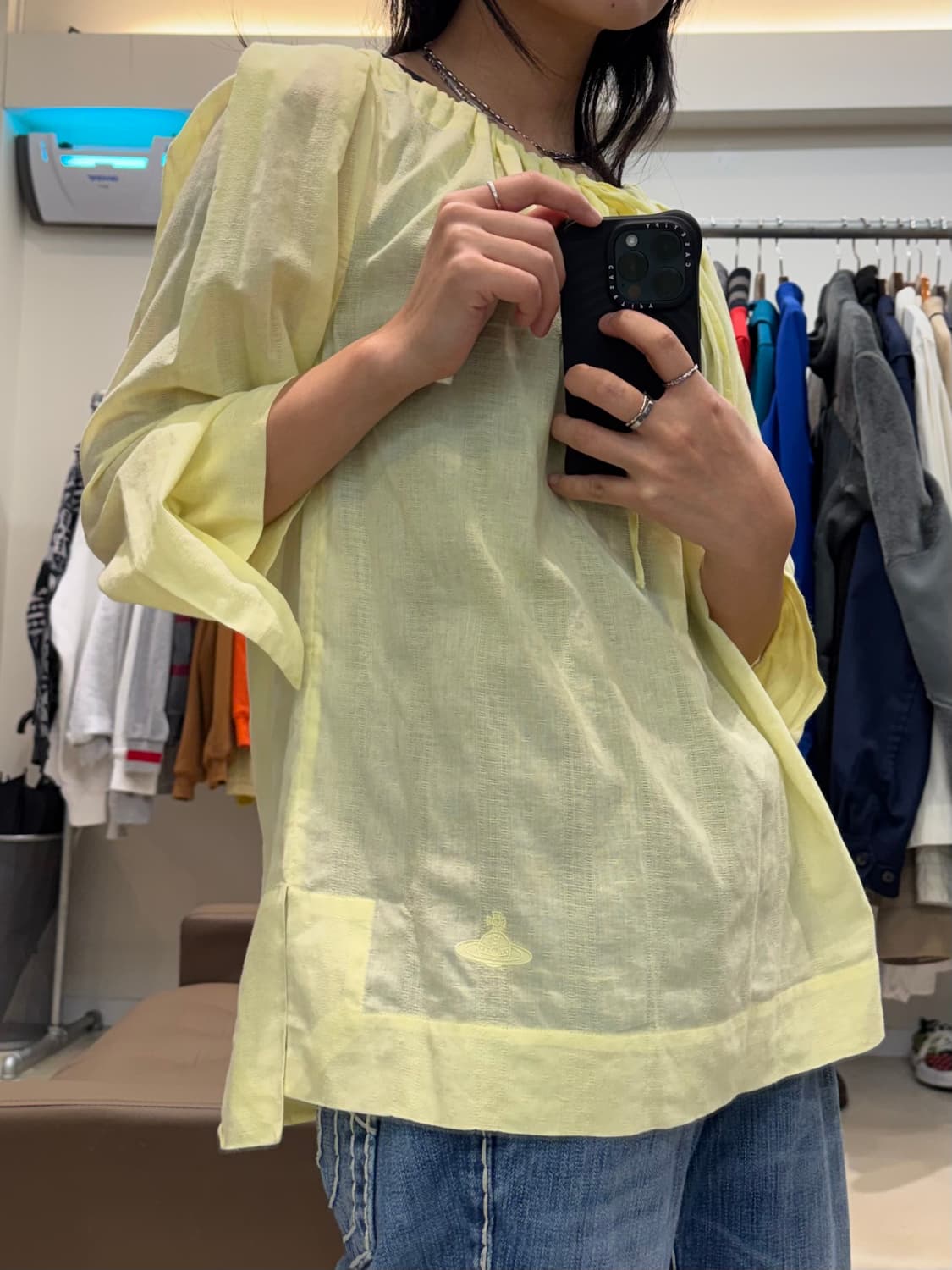 비비안 웨스트우드 오프숄더 셔링 블라우스 상품이미지8