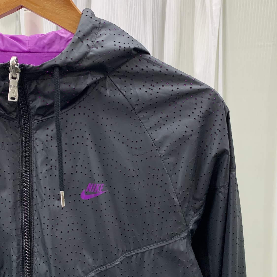 나이키 NIKE 리버시블 양면 펀칭 후드 바람막이 1599 상품이미지2