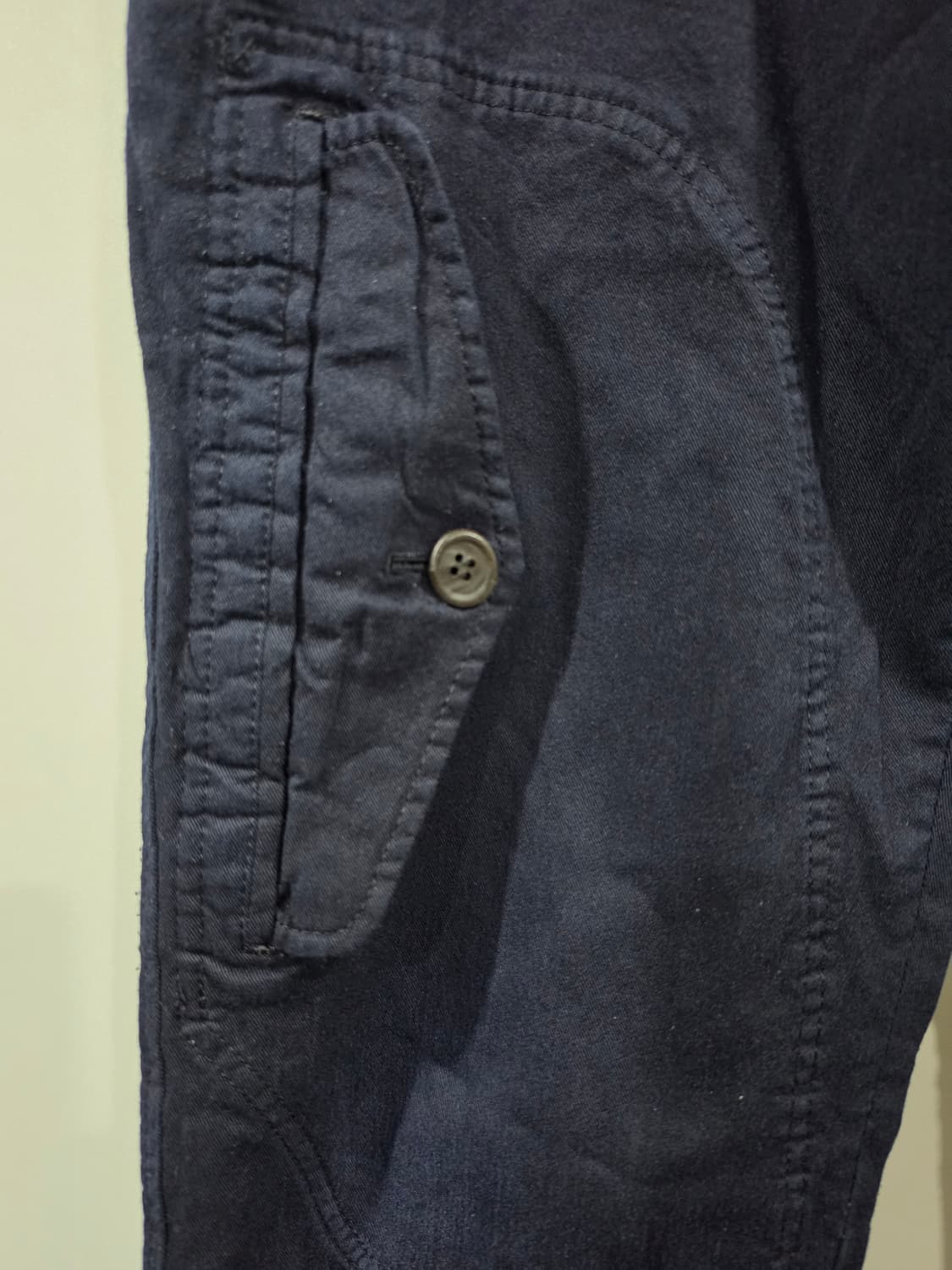 꼼데가르송 옴므 축융폴리(슈렁큰 이펙트) 팬츠 데님색상 L 상품이미지4