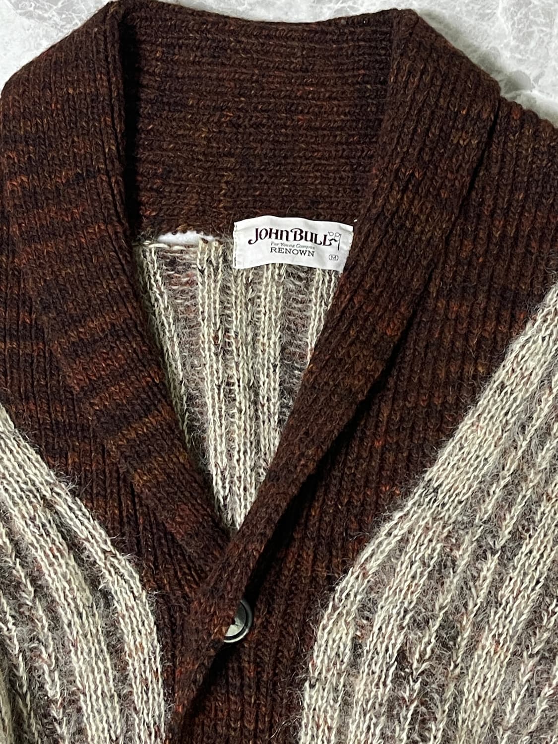 v button cardigan 상품이미지2