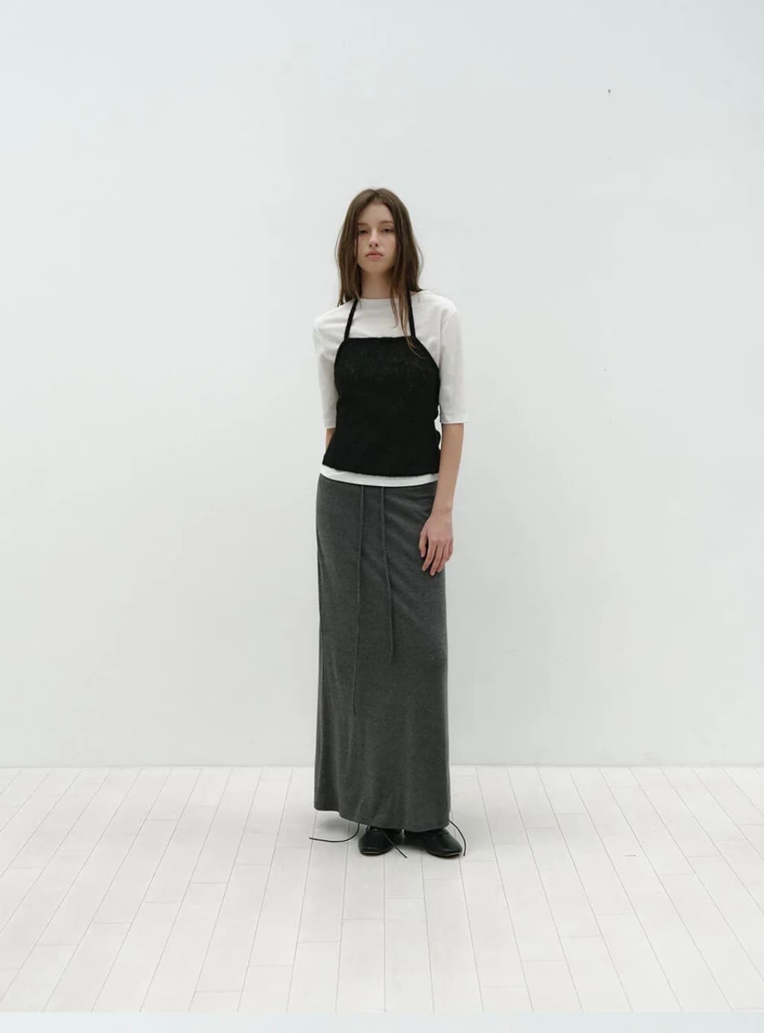 로우타이드 실키 맥시 스커트 (차콜) 상품이미지1