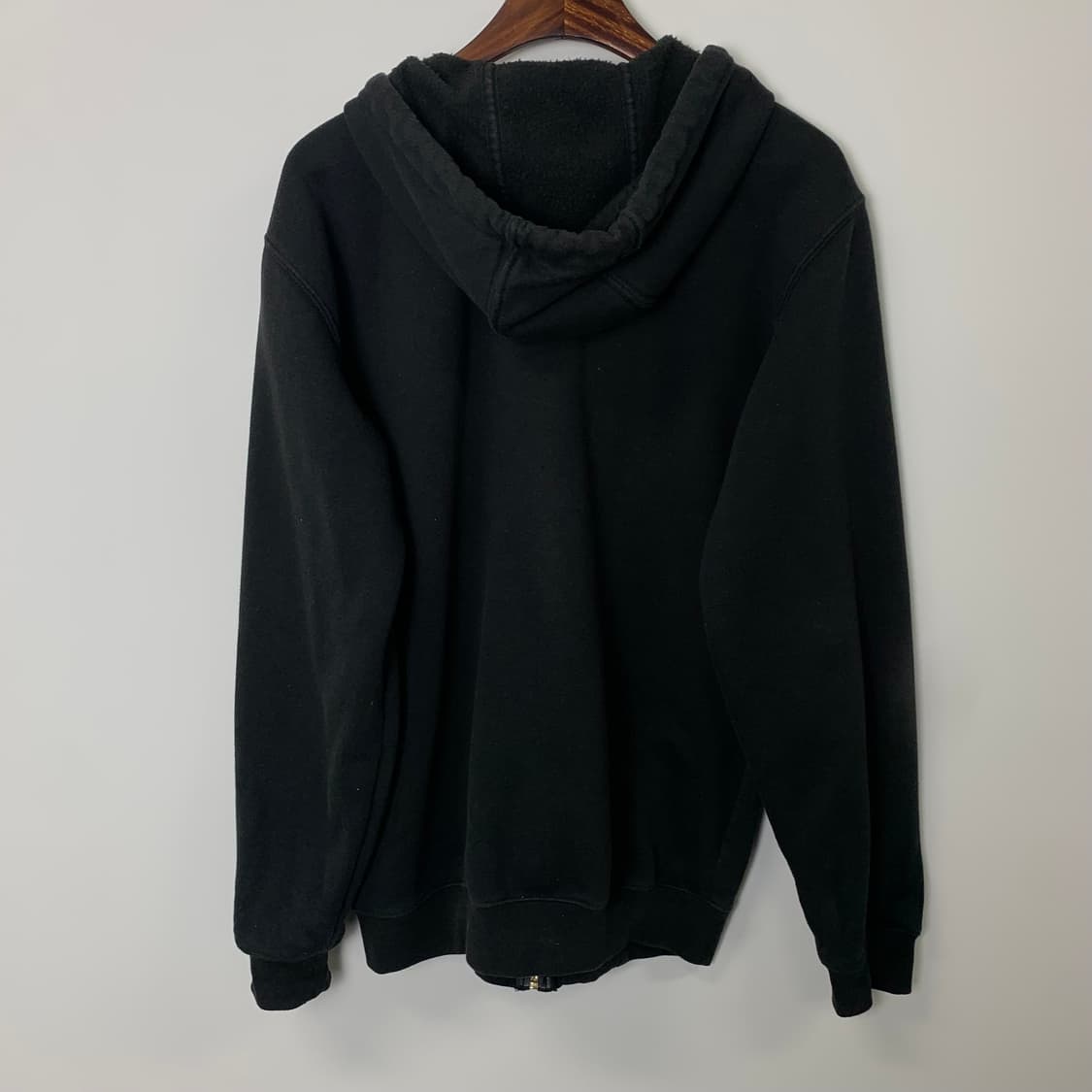 칼하트 로고 블랙 후드집업 상품이미지3