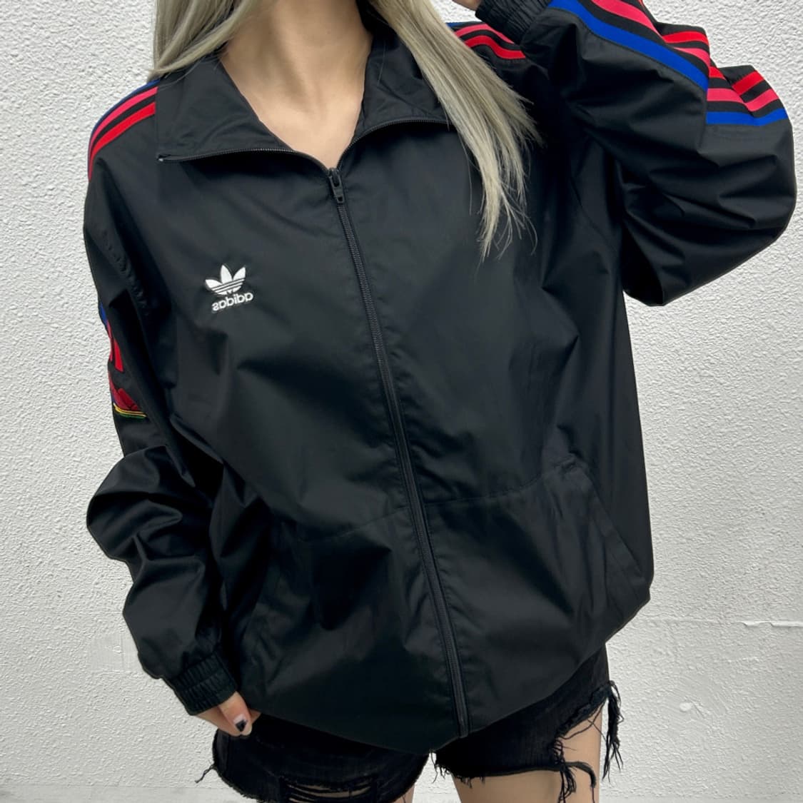 아디다스 파이어버드 멀티컬러라인 블랙 바람막이 2XL 상품이미지2