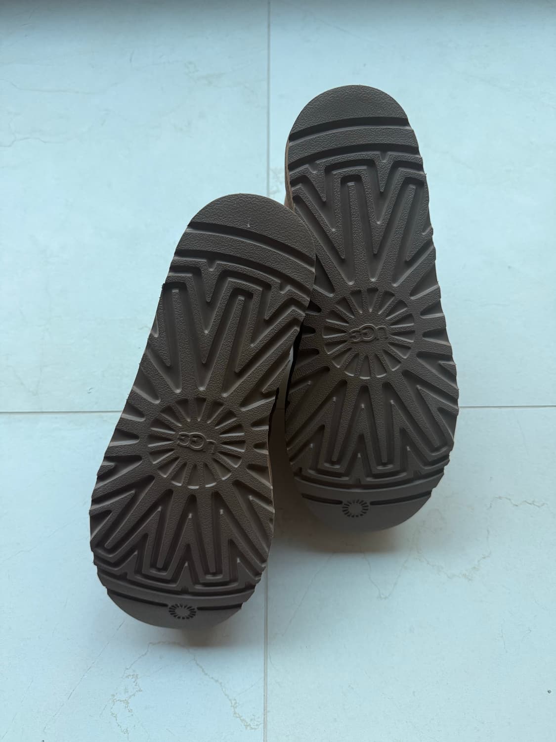 Ambush x Ugg 우븐 부츠 상품이미지2