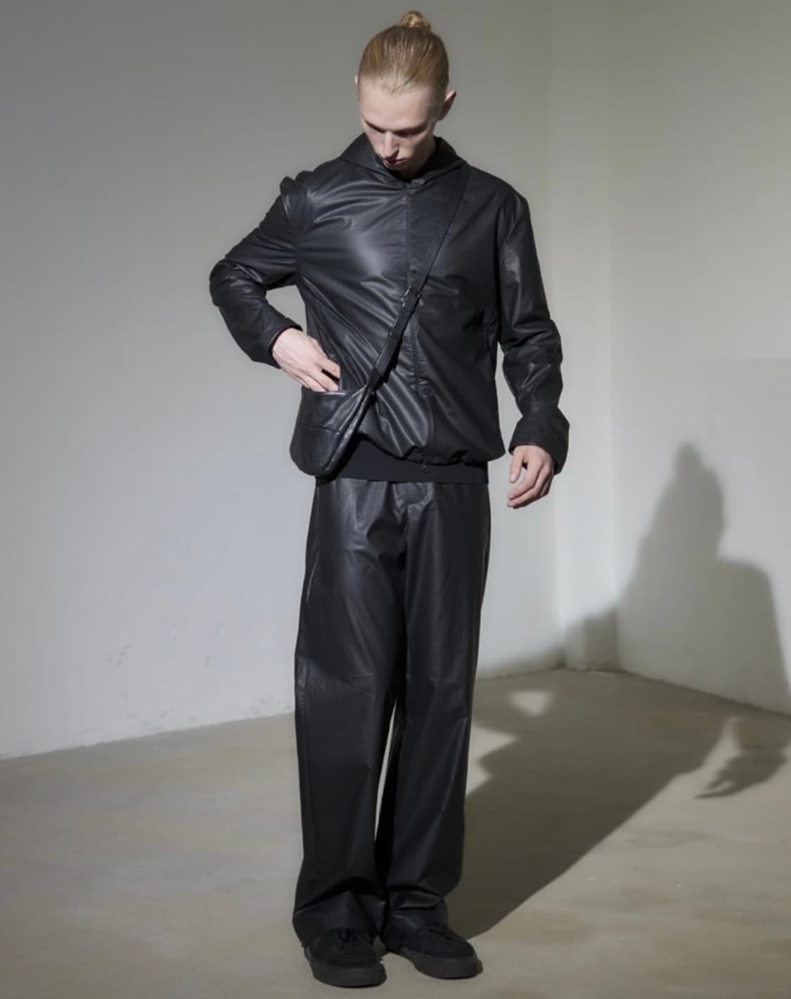 Curated parade Trousers (46) 상품이미지3