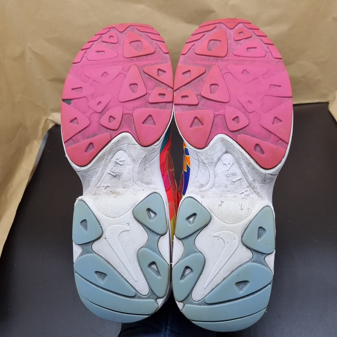 나이키 x 아트모스 에어맥스2 운동화290 상품이미지3