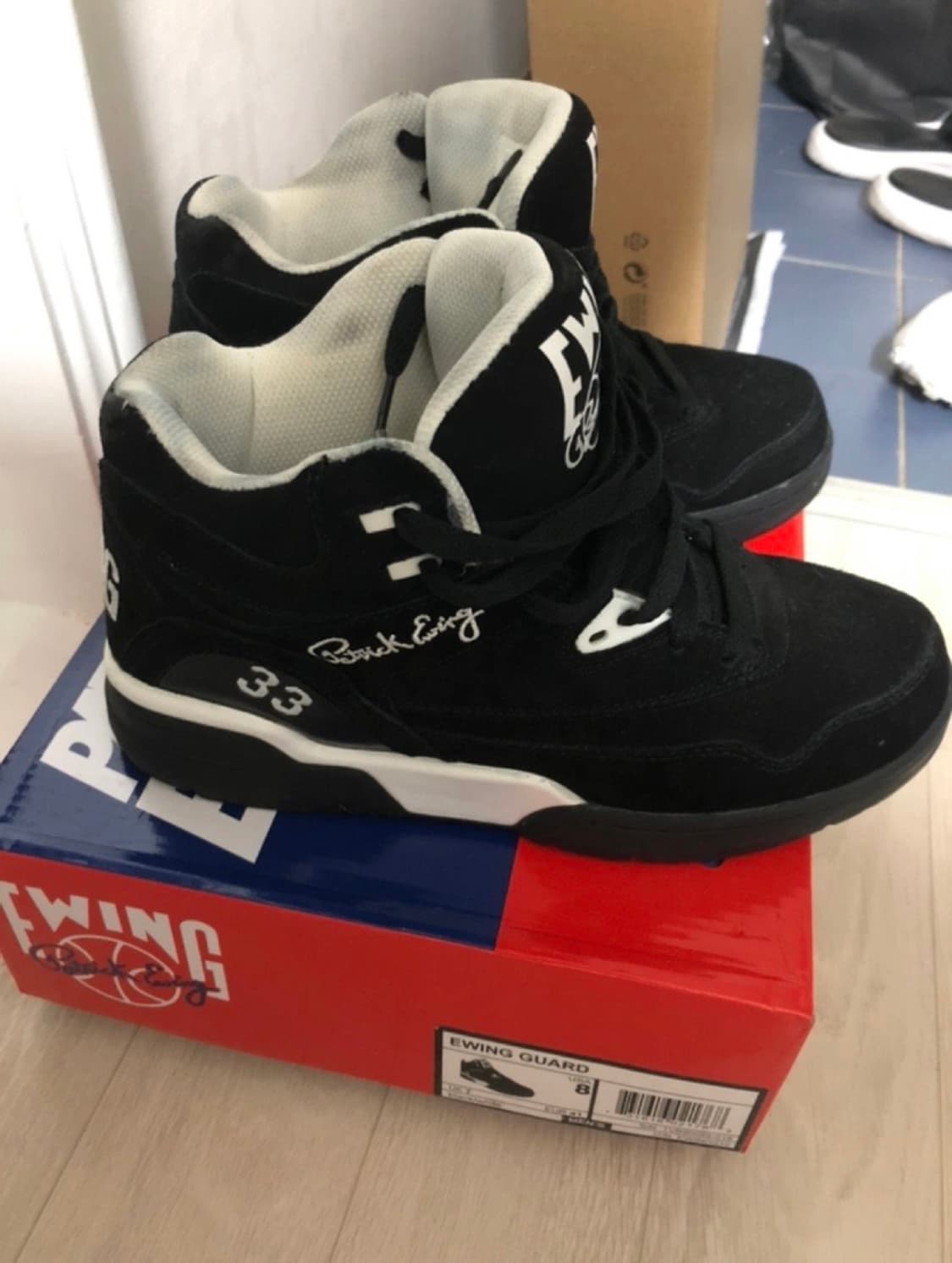 패트릭유잉 33 가드미드 오레오 검흰 상품이미지4