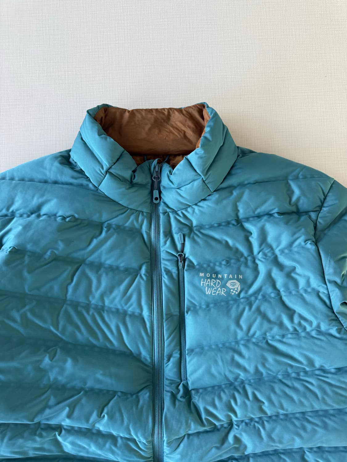마운틴 하드웨어 다운 패딩 상품이미지2