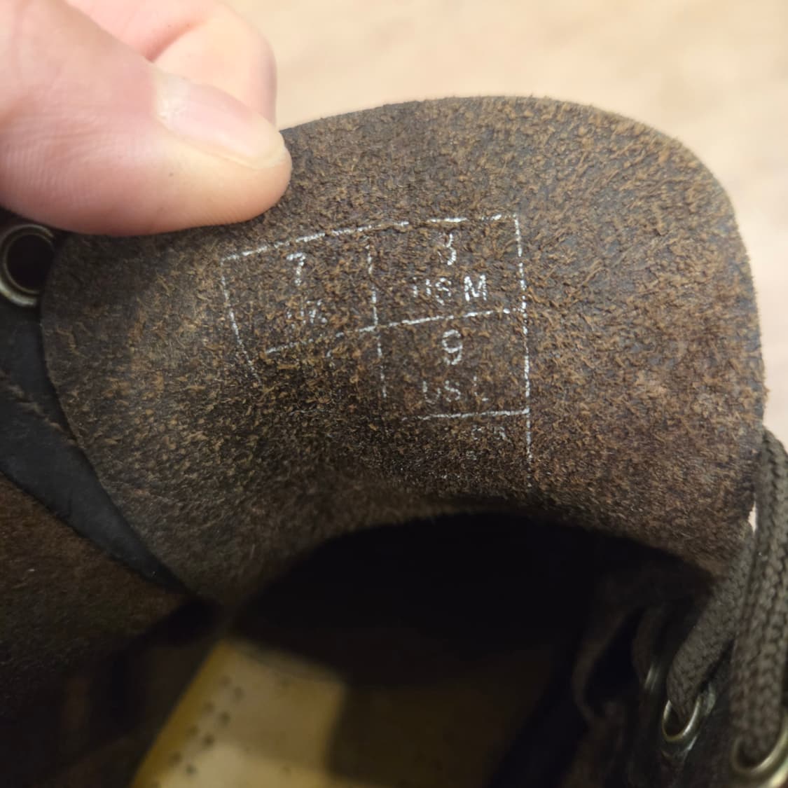 닥터마틴 1460 크레이지홀스 uk7 260-265 상품이미지8