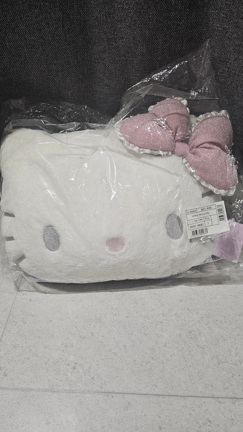 헬로키티 천사와악마시리즈 쿠션 상품이미지2