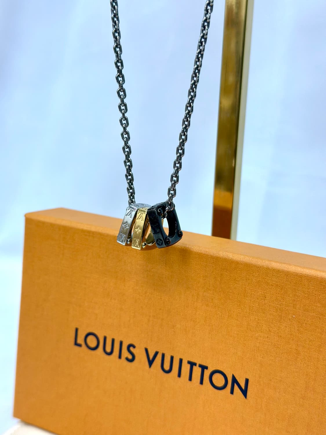 [정품]루이비통 모노그램 볼드 네클리스 상품이미지2