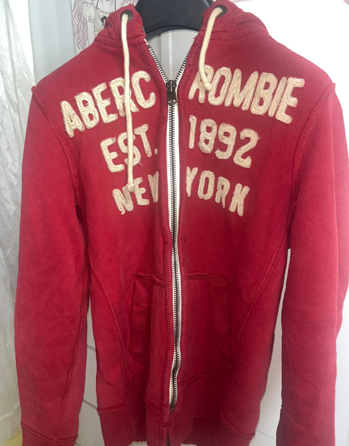 아베크롬비 양홍원 착용 기모 후드집업 레드 아담스 마운틴 s 상품이미지8
