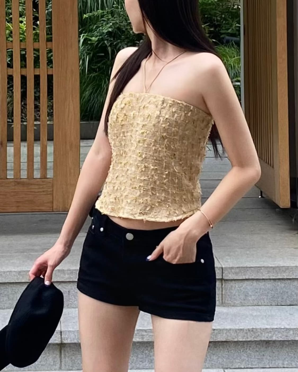 소프트서울 트위드 홀터넥 탑 상품이미지1