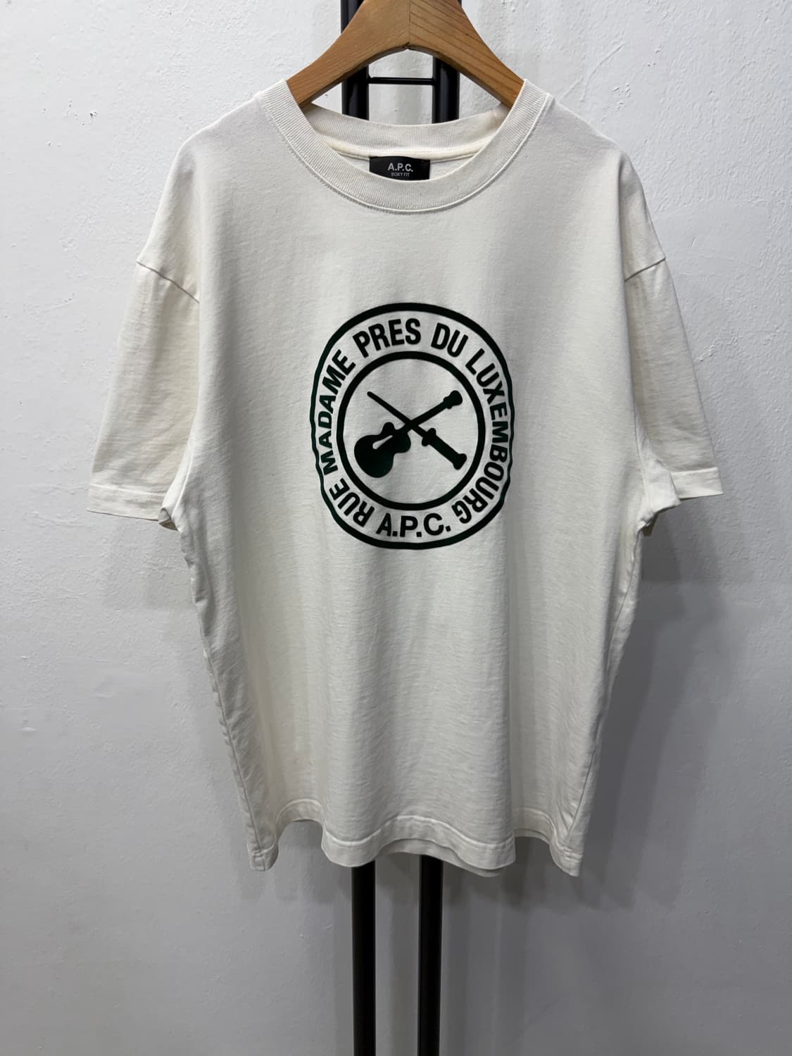 정품) APC 아페쎄 남성 룩셈부르크 반팔티 M 상품이미지1