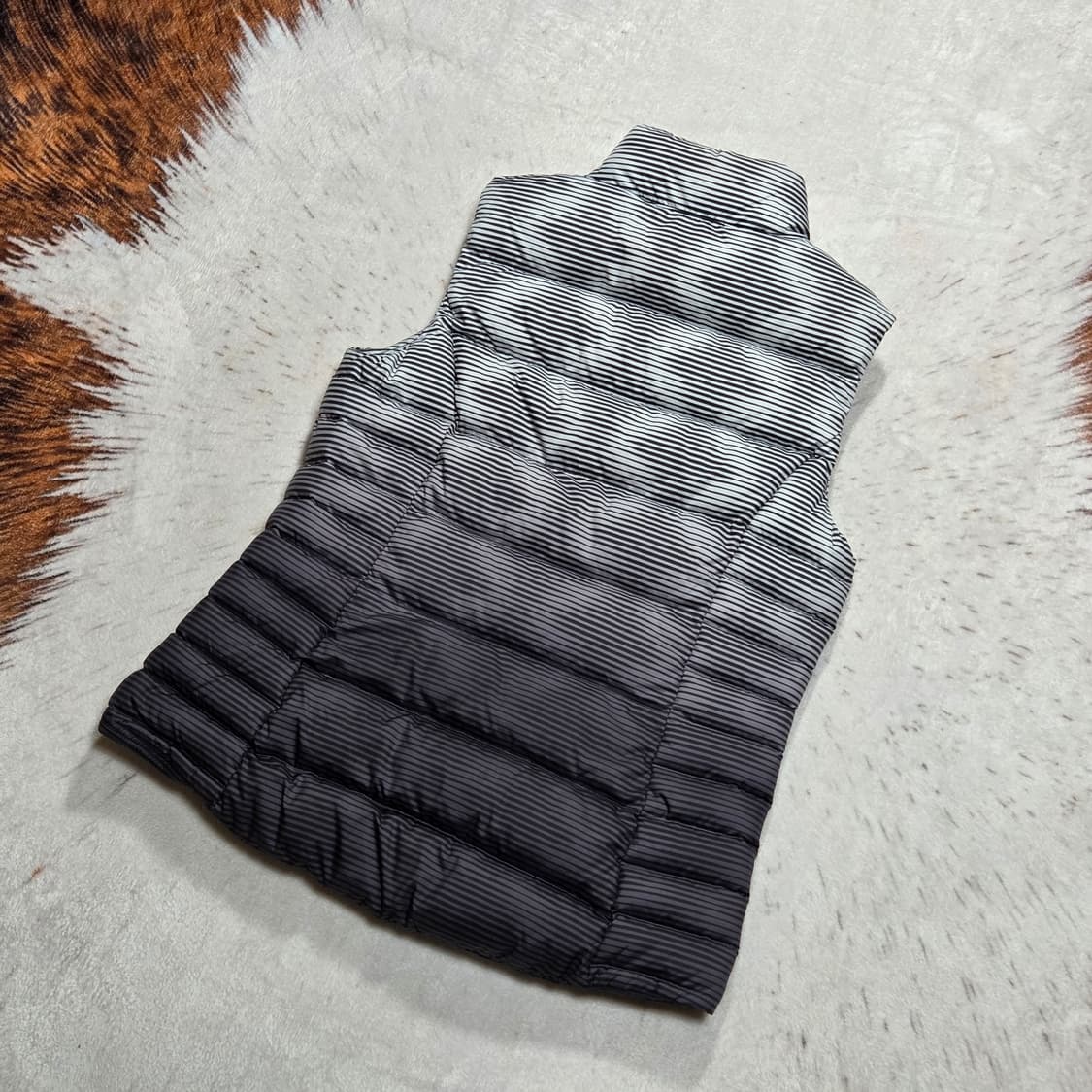 나이키 그라데이션 구스다운 패딩 베스트 상품이미지4