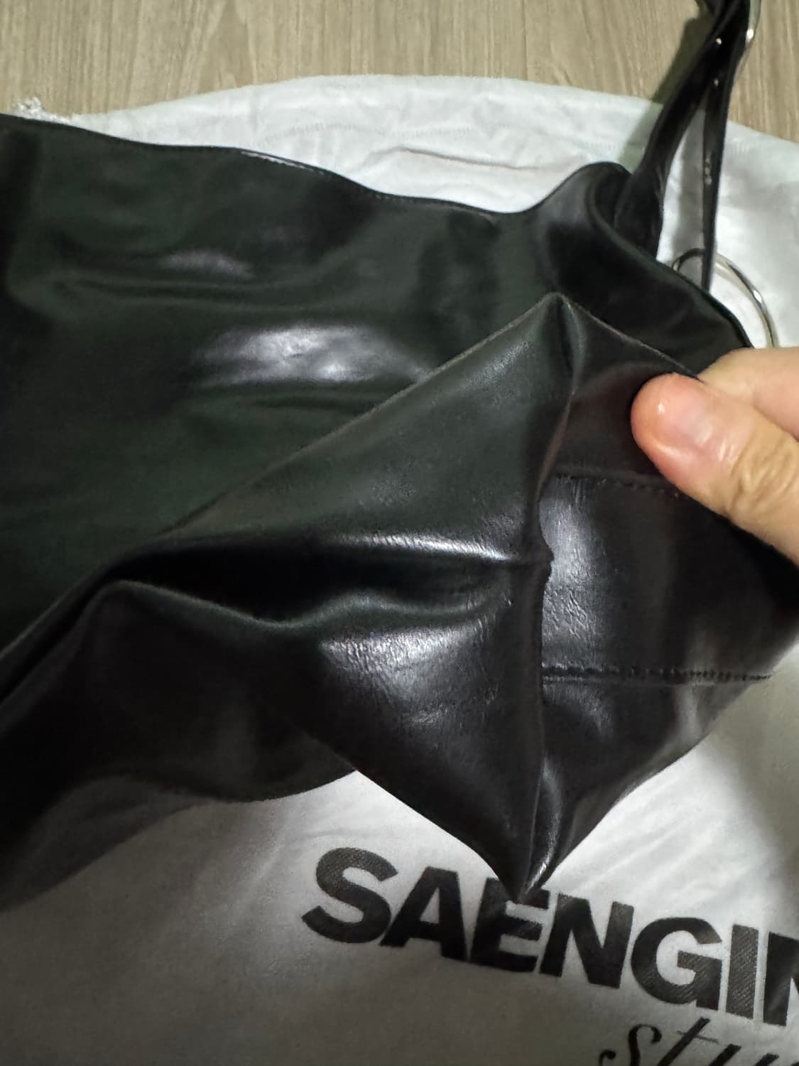 생긴스튜디오 COLLETTE BAG BLACK 상품이미지5