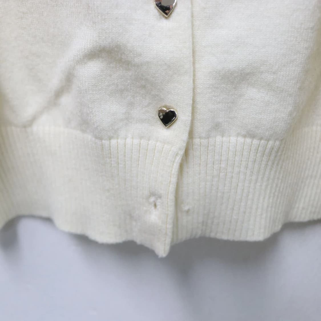 TINA JOJUN 하트 단추 퍼프 울 가디건 60415 상품이미지6