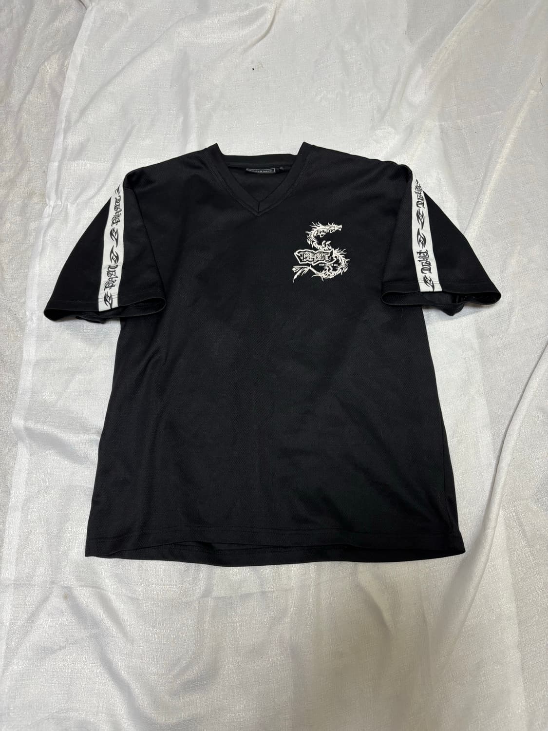 “Unknown” Oriental Dragon Print Tee 상품이미지3